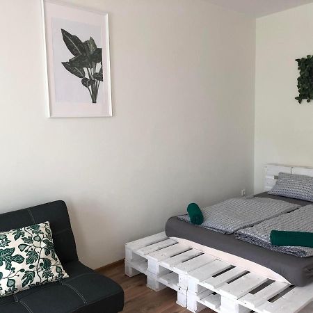 L&R Apartment Győr Eksteriør billede
